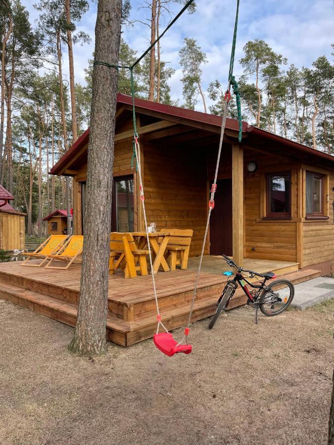 Schadzka W Dwunastce Z Widokiem Na Jezioro Borsk Exterior foto
